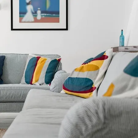 Beachfront With Private Pool In Manta Rota