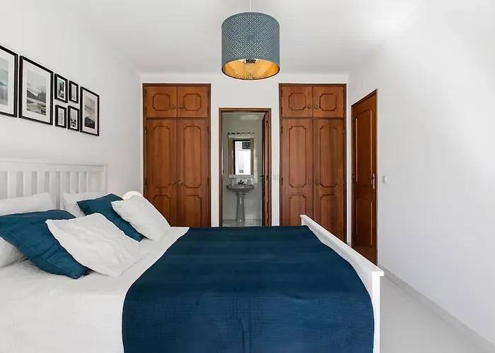 Vila Beachfront With Private Pool In Manta Rota *