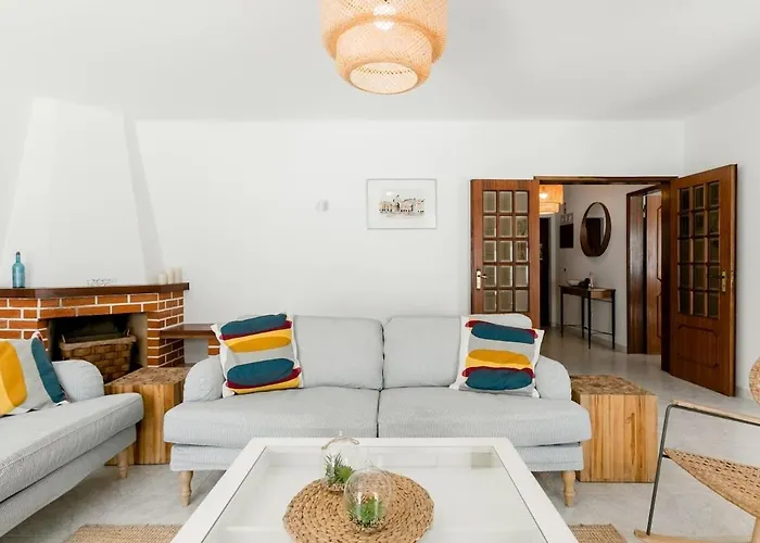 Vila Beachfront With Private Pool In Manta Rota *