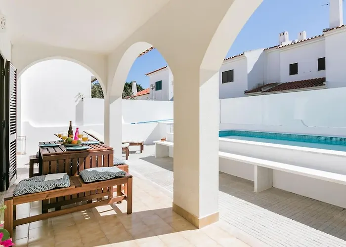 Beachfront With Private Pool In Manta Rota Vila